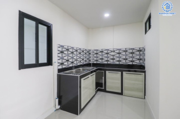 *****ทาวน์เฮ้าส์มือสองนนทบุรี ราคาพิเศษ! ม.เพชรเกษร ติวานนท์45 บ้านสวย พร้อมอยู่ เนื้อที่ 19 ตร.ว. ฟังก์ชั่น 2 ห้องนอน 2 ห้องน้ำ ต่อเติมครัว+โรงรถ มีเคาน์เตอร์ครัว บนทำเลดีที่สุด! เดินทางสะดวก ใกล้เซ็นทรัลรัตนาธิเบศร์ , เอสพลานาด แคราย และรถไฟฟ้าสายสีชมพู สถานีสามัคคี!